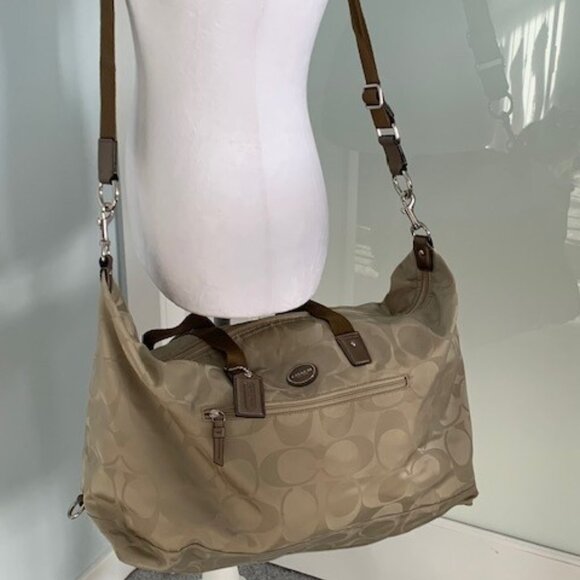 Coach Getaway Signature Nylon Packable Weekender Totebag - Picture 5 of 9